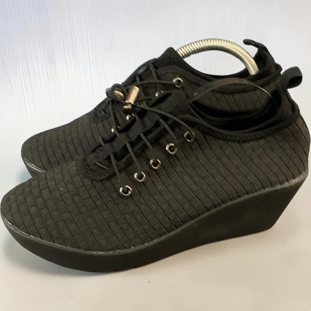 Steven by‎ Steve Madden Base Black Woven Wedge Bungee Lace Sneakers Womens 8.5